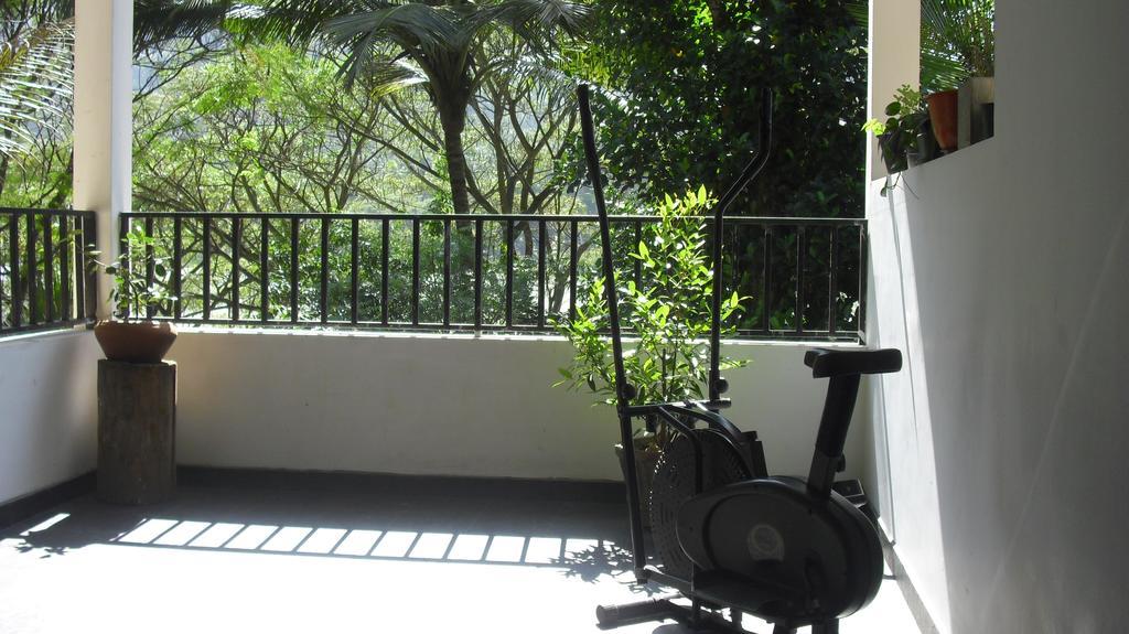 River Side Homestay Apartment Kandy Extérieur photo