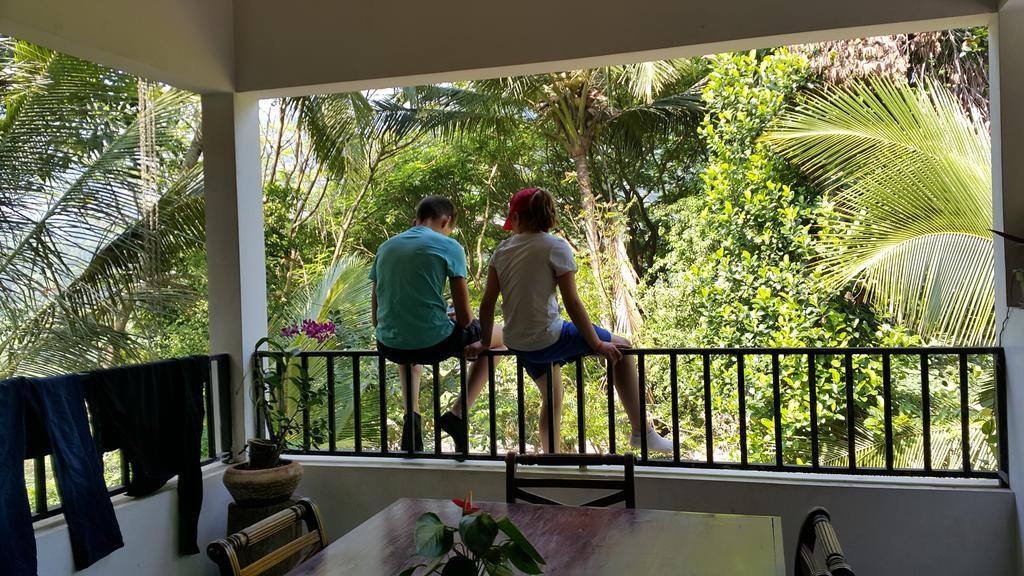 River Side Homestay Apartment Kandy Extérieur photo